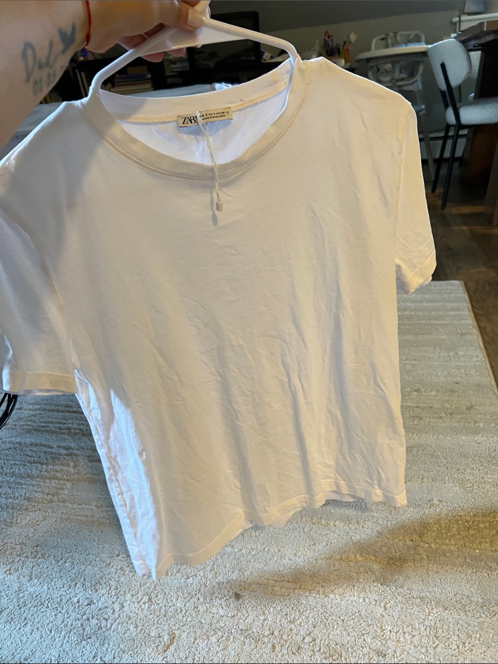 Zara White Short Sleeve Crew Neck Tee